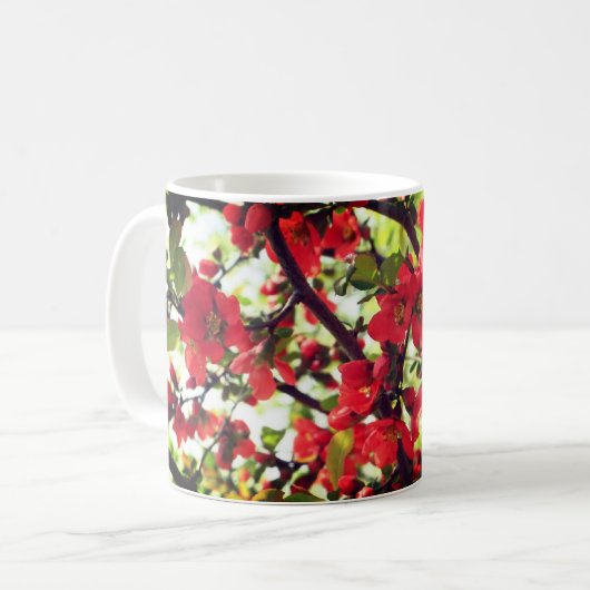 Red Flowering Quince Blossom Koffiemok (Voorkant links)