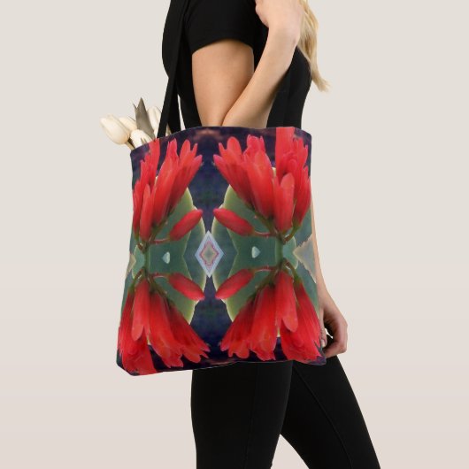 Red Flowers Patroon Tote Bag (Dichtbij)