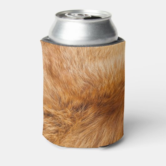 Red Fox Fur: getextureerde achtergrond. Blikjeskoeler (Blikje Achterkant)