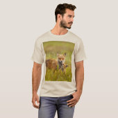 Red fox kit die op mama Vixen kijkt T-shirt (Voorkant volledig)