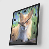 Red Fox Laying in het Grass Wildlife Afbeelding Vierkante Klok (Hoek)