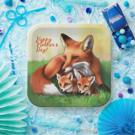 Red Fox Moeder en Kits in Grass Papieren Bordje (Feest)