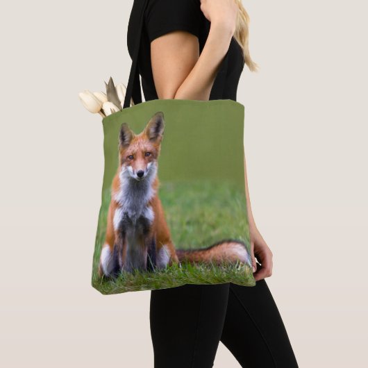 Red Fox Sitting Tote Bag (Dichtbij)