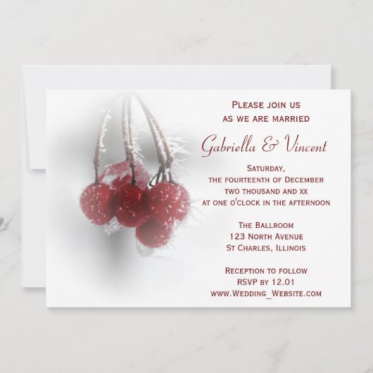 Red Frosty Berries Winter Wedding Invitation Kaart (Voorkant)