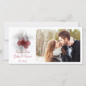 Red Frosty Berries Winter Wedding Save the Date (Voorkant)