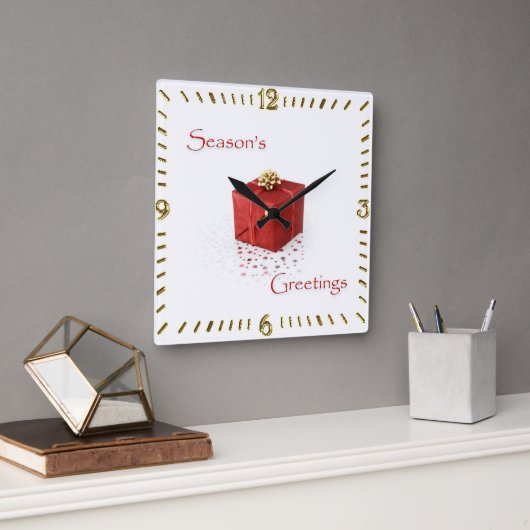 Red Gift Box Season's Greetings Clock Vierkante Klok (Kantoor)