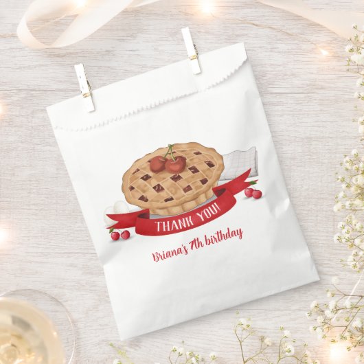 Red Gingham Cherry Cutie Pie Birthday Party Bedankzakje (Geknipt)