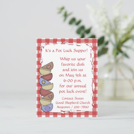Red Gingham Dish Invitation Kaart (Staand voorkant)