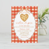 Red Gingham Heart Cutie Pie Baby Shower Kaart (Staand voorkant)