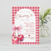 Red Gingham She's Cherry op Top Girl Birthday Bow Kaart (Staand voorkant)
