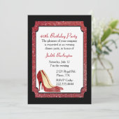 Red Glitter Stilettos Birthday Uitnodiging (Staand voorkant)