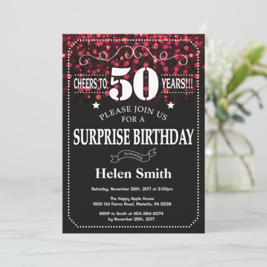 Red Glitter Surprise 50th Birthday Invitation Kaart (Staand voorkant)