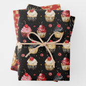 Red Gold Glam Cupcakes Bloemen Verjaardag Inpakpapier Vel (In situ)