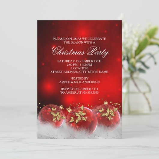 Red Gold Holly Baubles kerst uitnodiging (Staand voorkant)