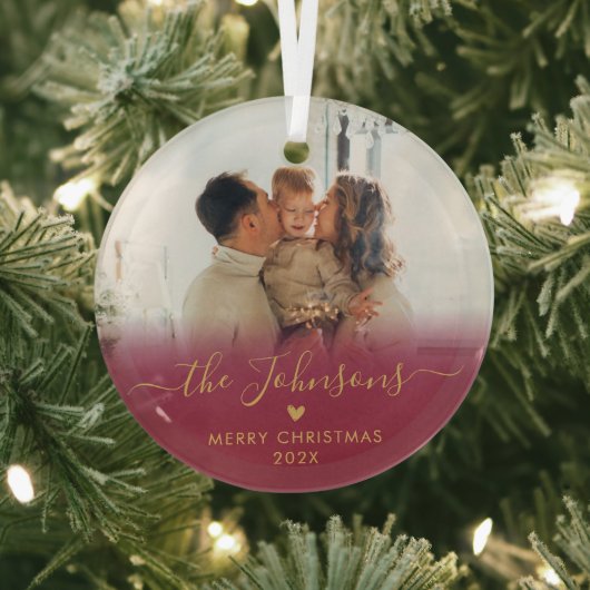 Red Gold Script Familiefoto Vrolijk Kerstfeest Glas Ornament (Insitu)