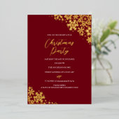 Red Gold Snowflake kerstfeest Folie Uitnodiging (Staand Voorkant)