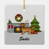 Red Golden Retriever in kerstkamer & naam Keramisch Ornament (Achterkant)