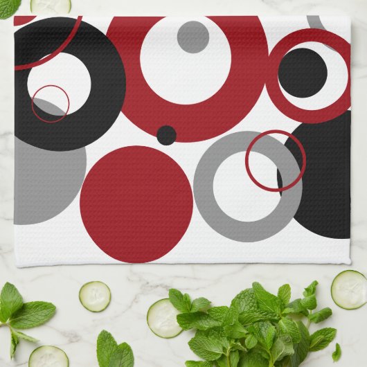 Red, Gray and Black Dots Theedoek (Gevouwen)