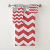 Red Gray Chevron Bad Handdoek (Insitu)