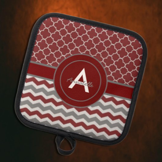 Red Gray Chevron Quatrefoil Pannenlap