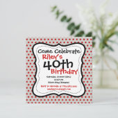 Red Gray Polka Dots 40th Birthday Party Invitation Kaart (Staand voorkant)