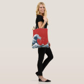 Red Great Wave van Kanagawa Modern Pop Tote Bag (Op model)