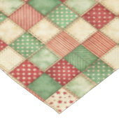Red Green and Cream Patchwork Quilt Look Tafelkleed (Gekanteld)