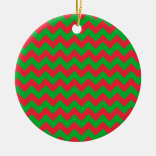 Red Green Chevron Keramisch Ornament (Voorkant)