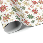 Red, Green & Gold Snowflake Pattern Cadeaupapier (Rol Hoek)