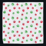 Red Green Paw-printerpatroon op witte feestdag Bandana<br><div class="desc">Show hoeveel je van dieren houdt met deze schattige rode en groene pootschildpad. Laat je huisdier er schattig uitzien.</div>