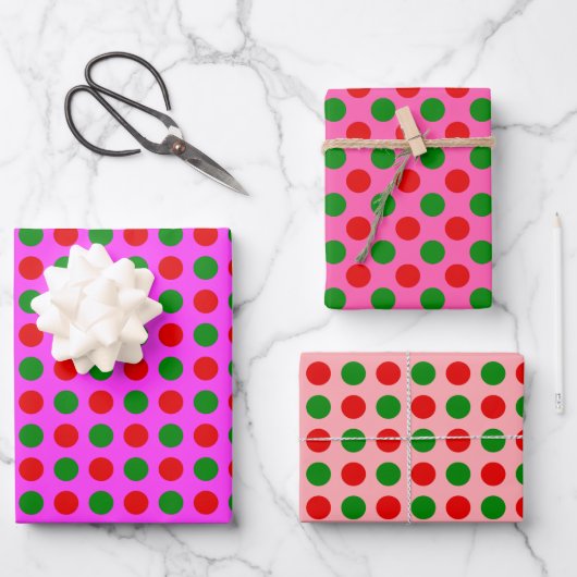 Red Green Polka Dot Pattern Roze Kerstmis Inpakpapier Vel (Voorkant)