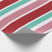 Red Green & White Snowflake Lane Wrapping Paper Cadeaupapier (Hoek)