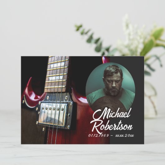 Red Guitar Celebration of Life Kaart (Staand voorkant)