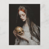 Red haired Woman With a Gold Skull Briefkaart (Voorkant)