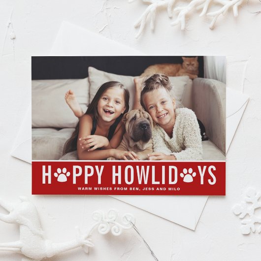 Red Happy Howlidays Modern Typography Pet Holiday Feestdagenkaart