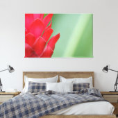 Red Hawaiian Ginger Flower Canvas Afdruk (Insitu (Slaapkamer))