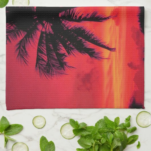 Red Hawaiian Sunset Exotic Palm Trees Theedoek (Gevouwen)