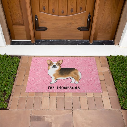 Red Headed Tri Pembroke Welsh Corgi Hearts & Name Deurmat (Buiten)