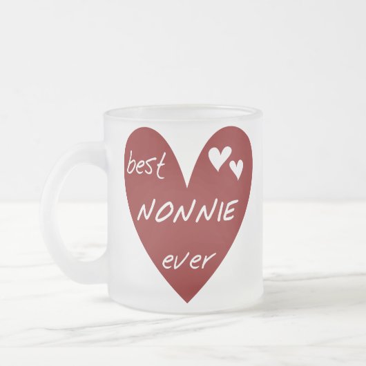 Red Heart Best Nonnie Ever T-shirts en cadeautjes Matglas Koffiemok (Links)