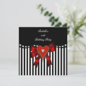 Red Heart Black White Stripe Bow Birthday Party Kaart (Staand voorkant)