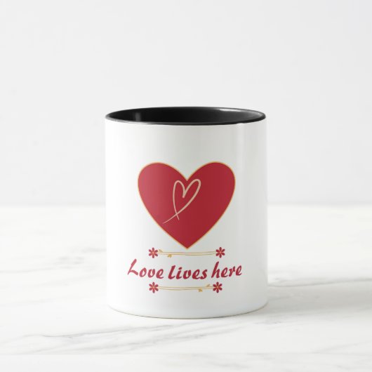 Red Heart Floral Design – “Love Lives Here”  Mok (Midden)
