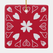 Red Heart Folk Art Pattern-kerstboom Keramisch Ornament (Achterkant)