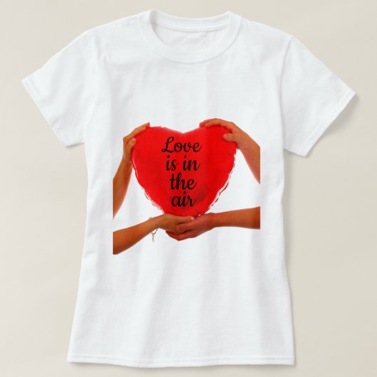 Red Heart Love zit in het T-shirt van Air (Design voorkant)