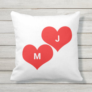 Red Heart Monogram Initiaal Aangepast Valentijns g Buitenkussen