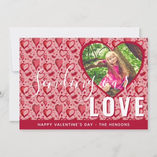 Red Heart Valentijn Day Script Family Photo Feestdagenkaart (Voorkant)