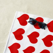 Red Hearts Beach Towel Strandlaken (In situ)