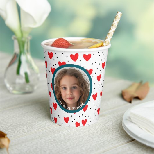 Red Hearts en aangepaste foto en naam Papier Papieren Bekers (Insitu)