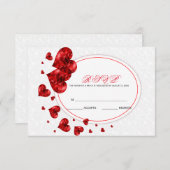 Red Hearts en White Damask RSVP Kaartje (Voorkant / Achterkant)