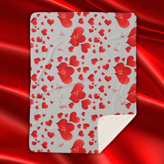 Red Hearts Infinity Initialen Monogram op grijs | Sherpa Deken
