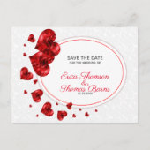 Red Hearts over White Damask Aankondigingskaart (Voorkant)